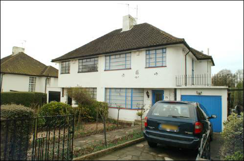 071 Ossulton Way